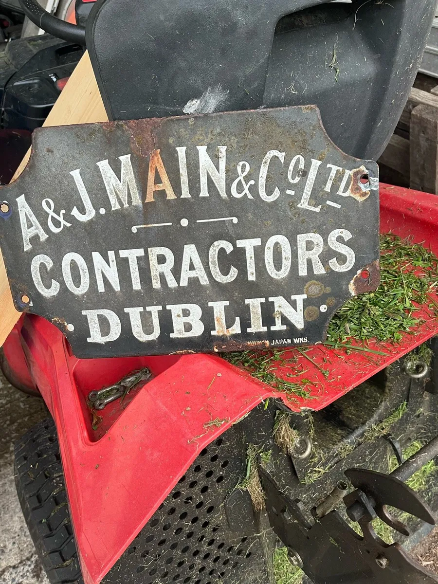 Old enamel haybarn sign - Image 1