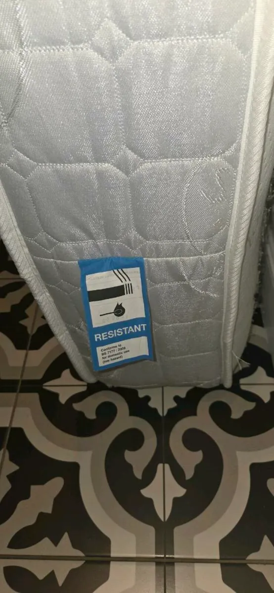 Mattress - Image 2