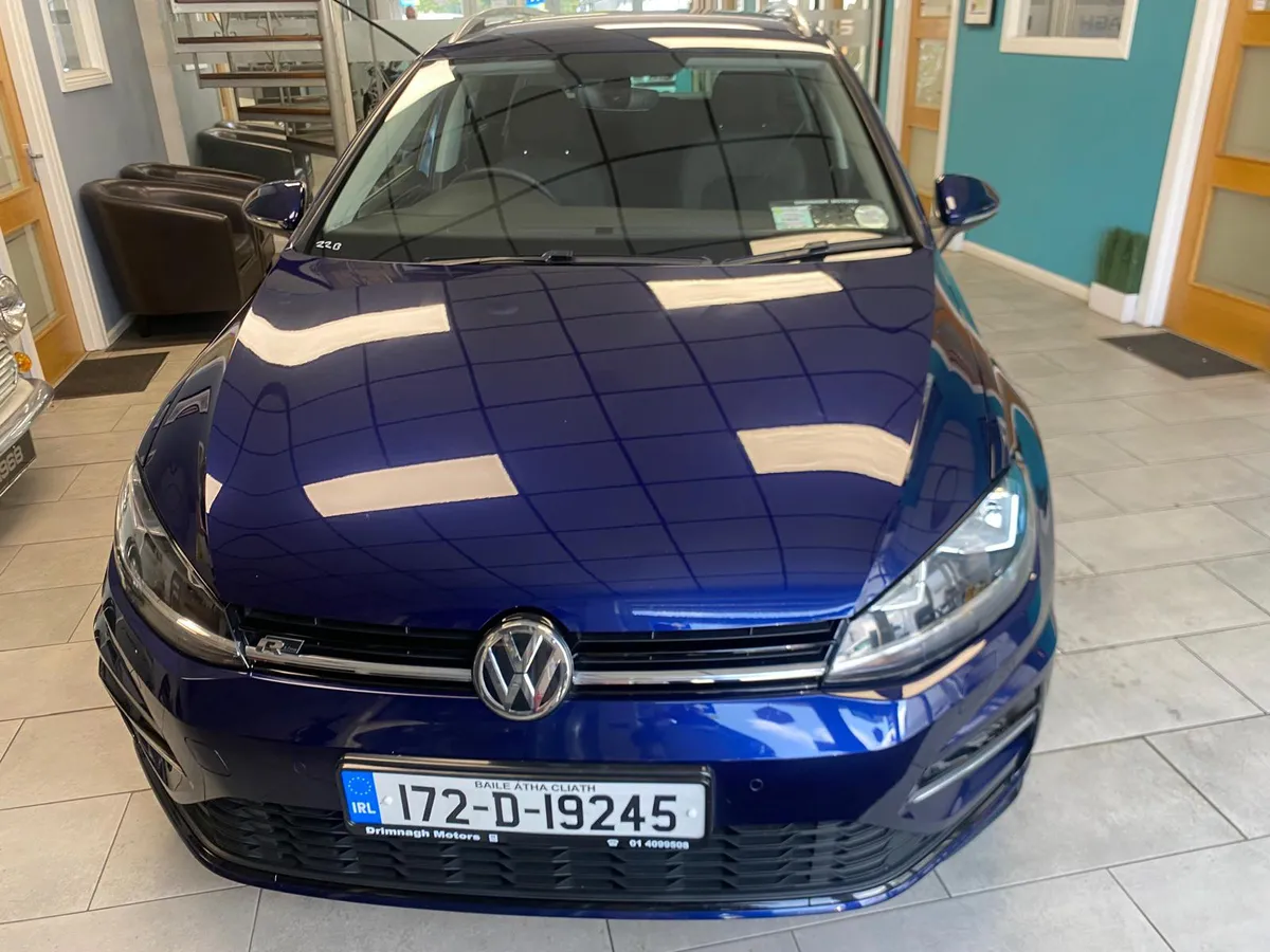 Volkswagen Golf R line estate - Image 2