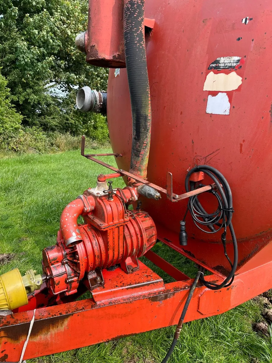 1600 gallon hispec slurry tank - Image 2