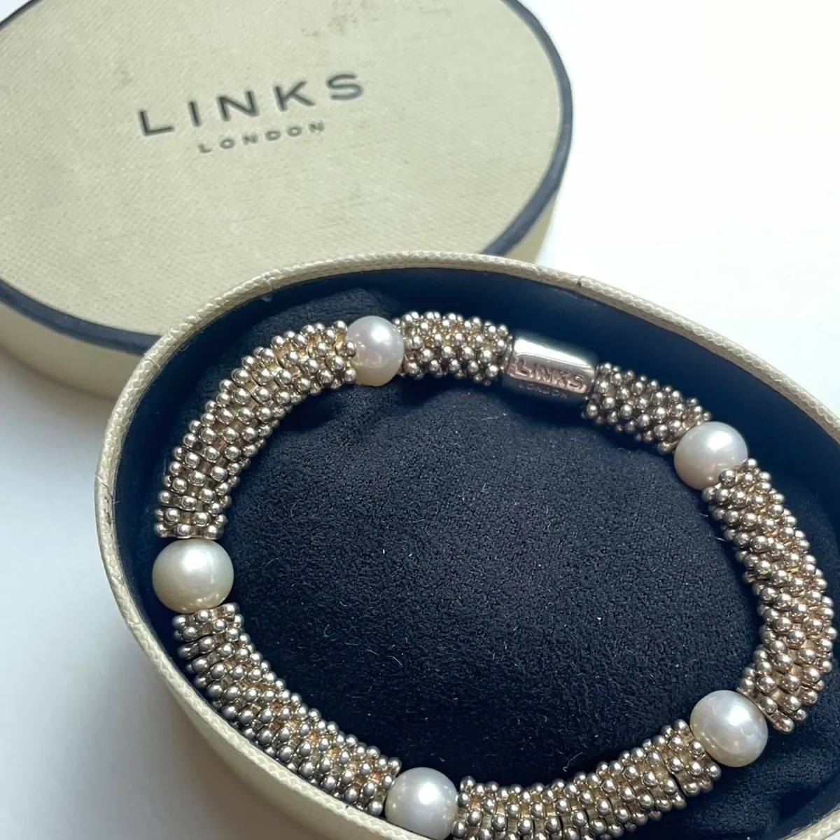 Bracelet - Image 1