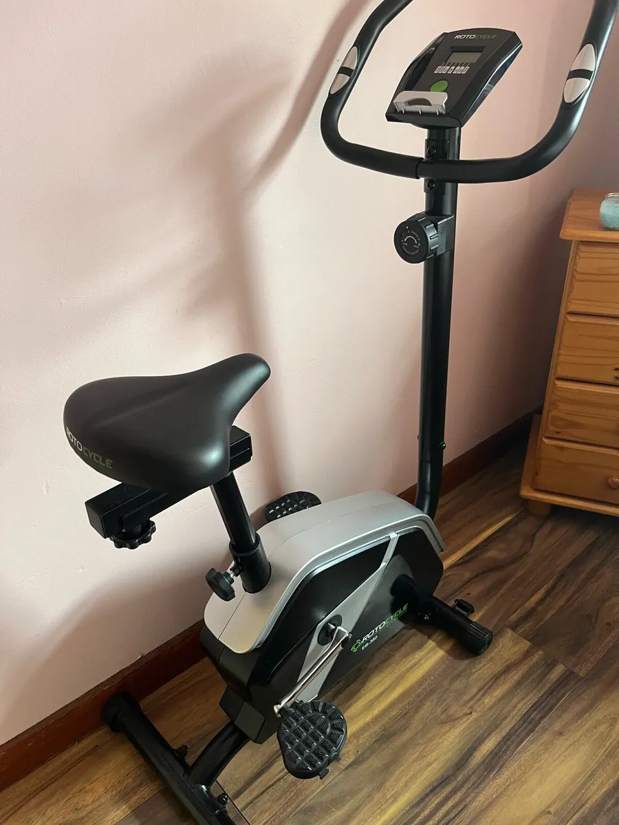 Exercise bike - Image 2