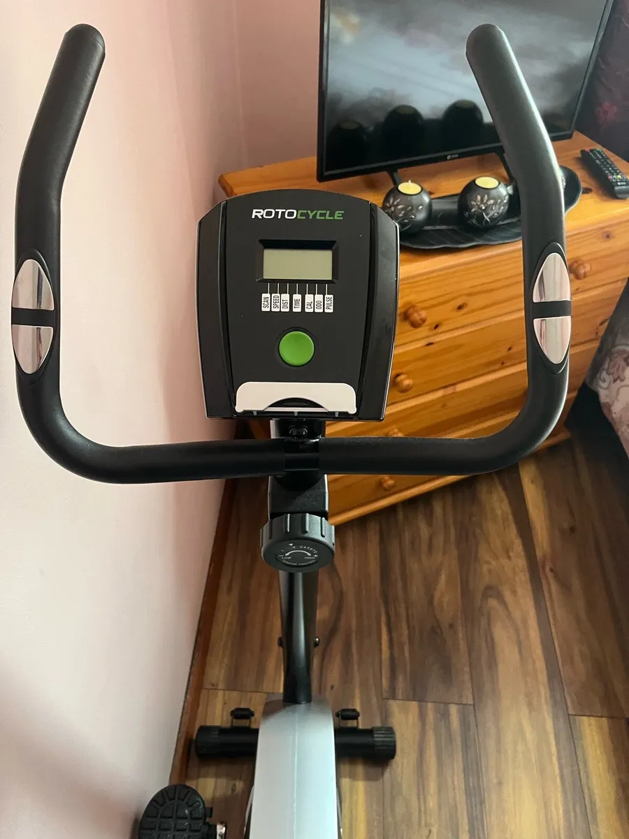 Exercise bike - Image 3