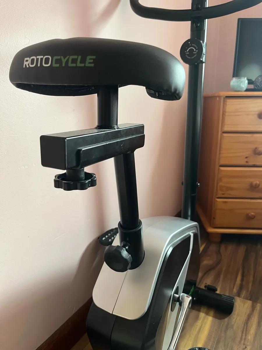 Exercise bike - Image 4