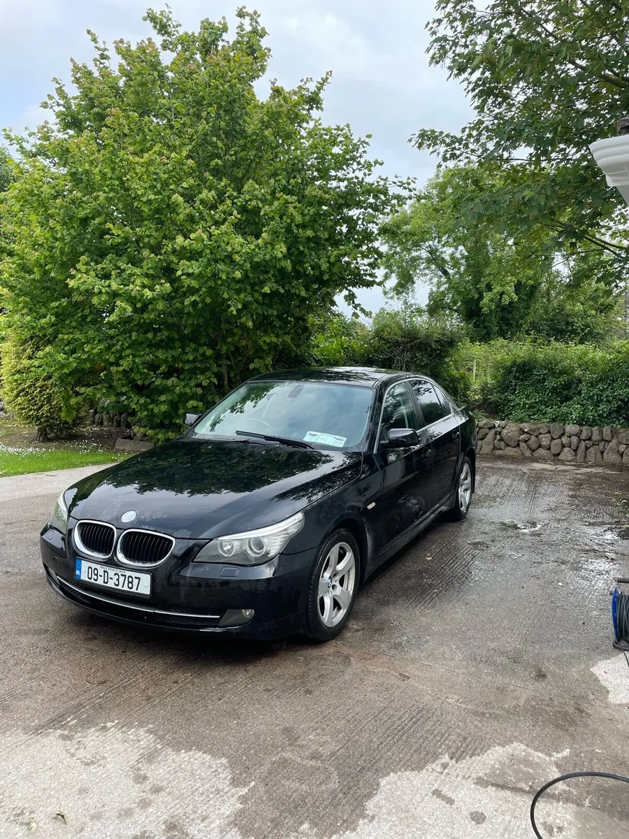 BMW 520D - Image 2