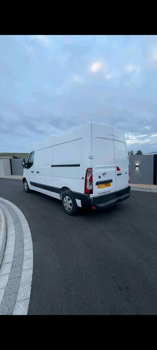 2022 Nissan interstar mwb - Image 3