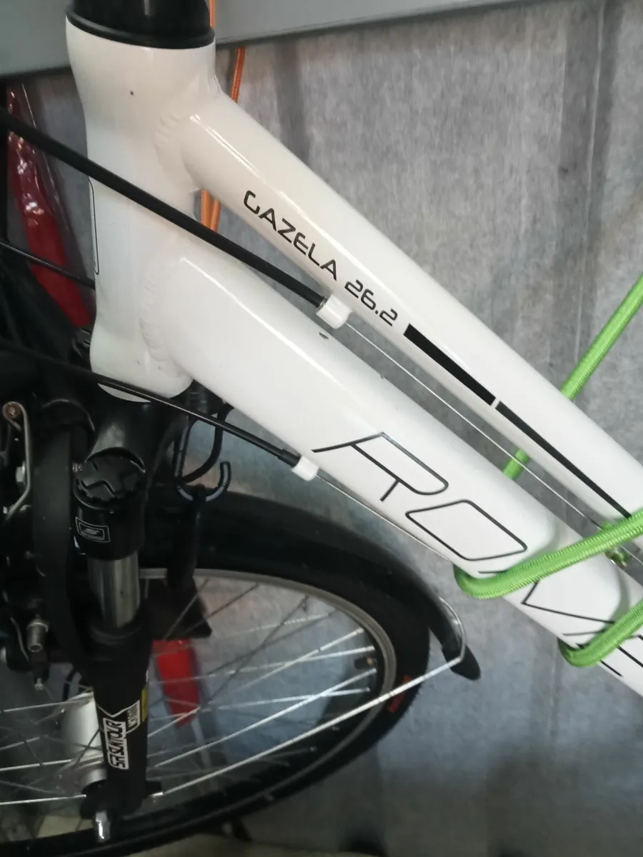 Ladies trekking bike - Image 2