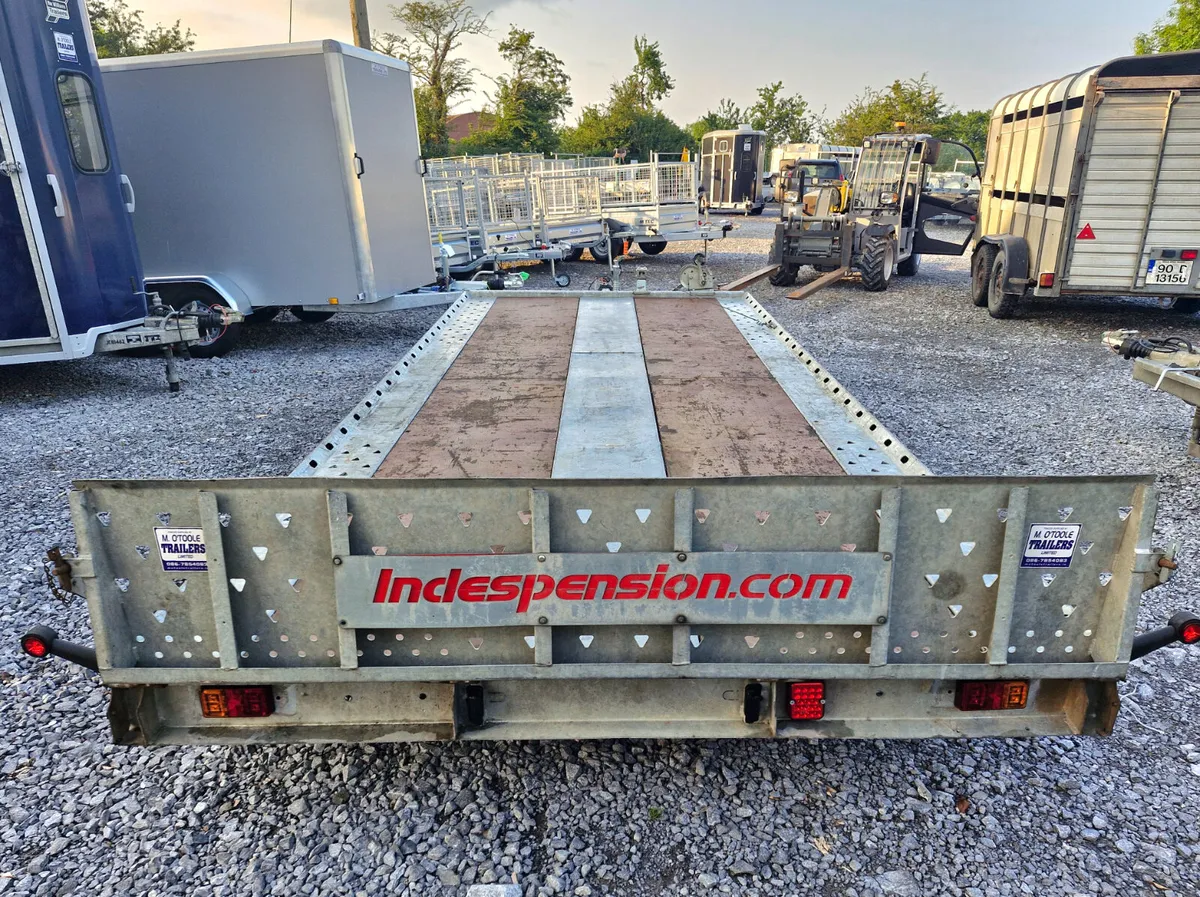 16' x 6'8"  TILT BED TRANSPORTERS - Image 3