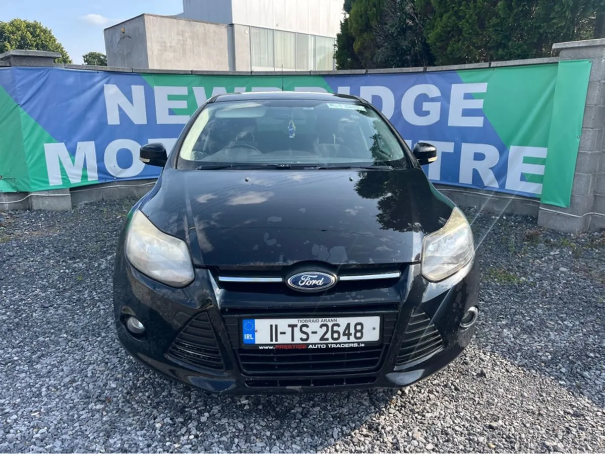 Ford Focus 1.6 Tdci Zetec 113BHP 5DR - Image 3