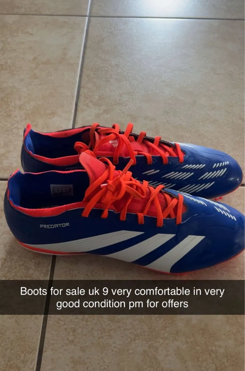 Football boots - Image 3