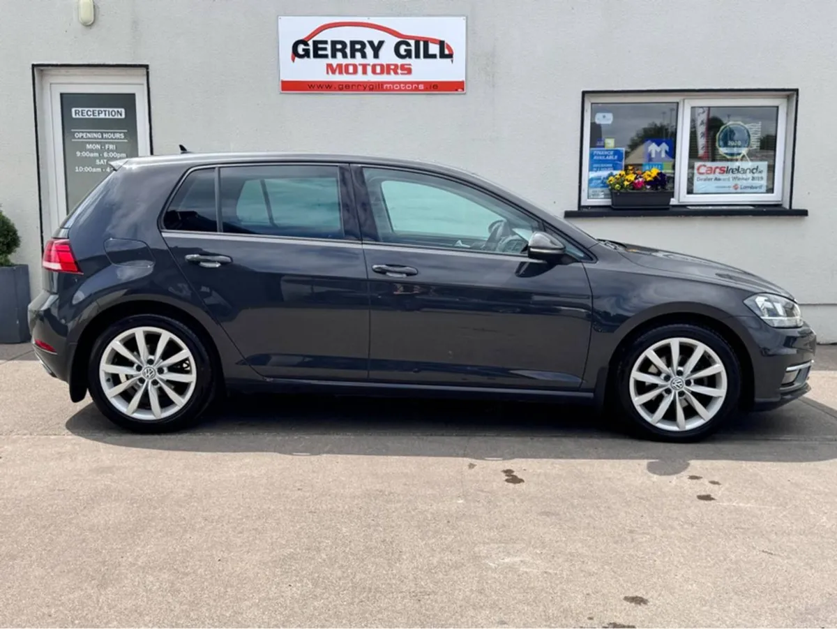 Volkswagen Golf Highline 1.6 TDI Manual 5DR 115HP - Image 3