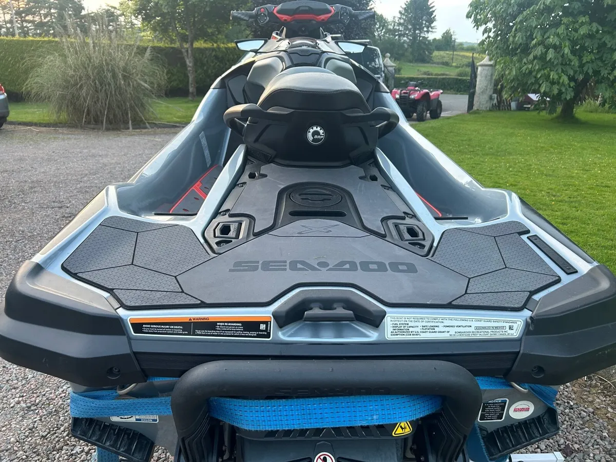 Jetski - Image 4