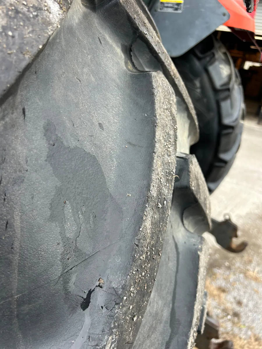 Tractor - Image 3
