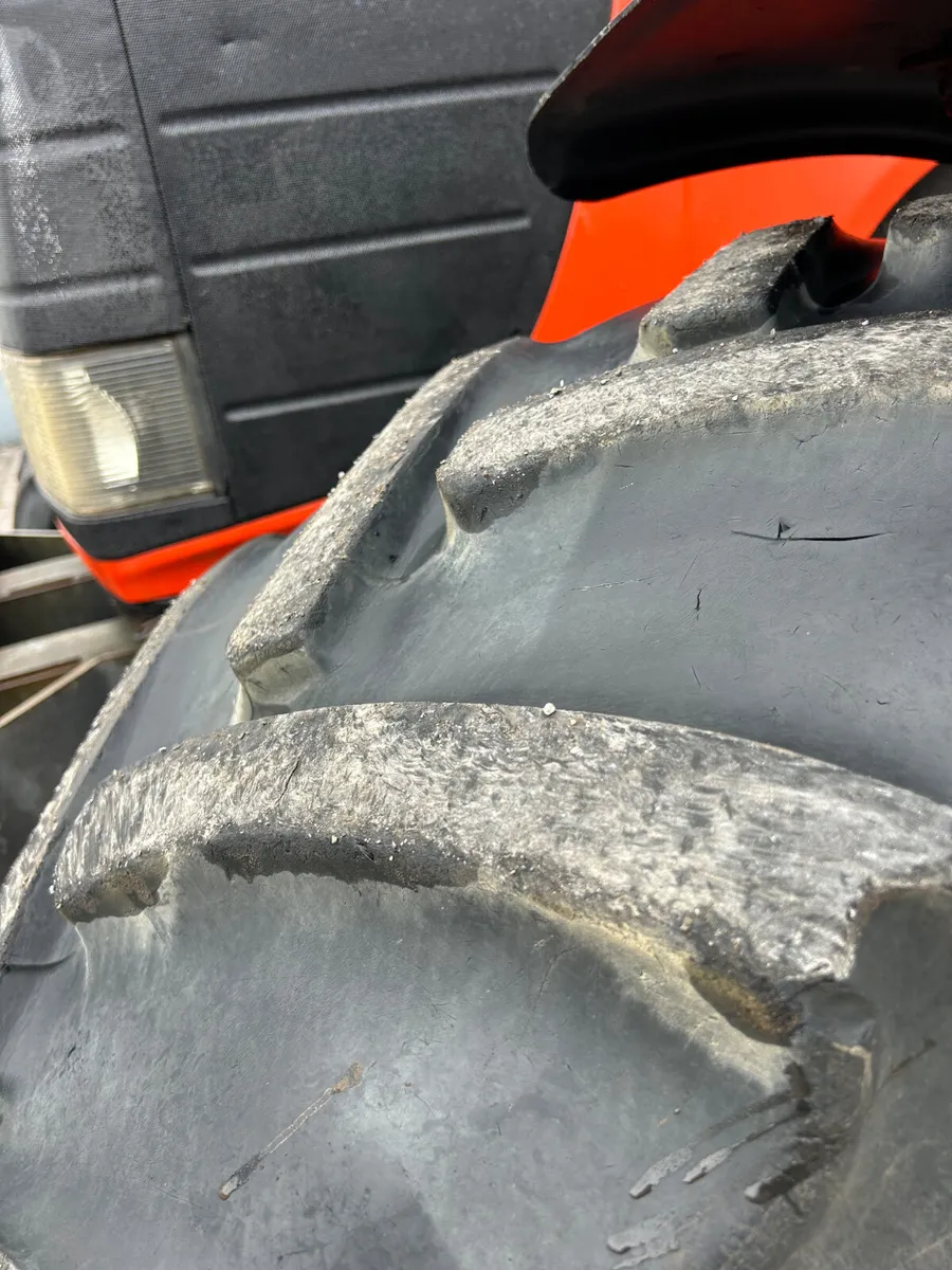 Tractor - Image 4