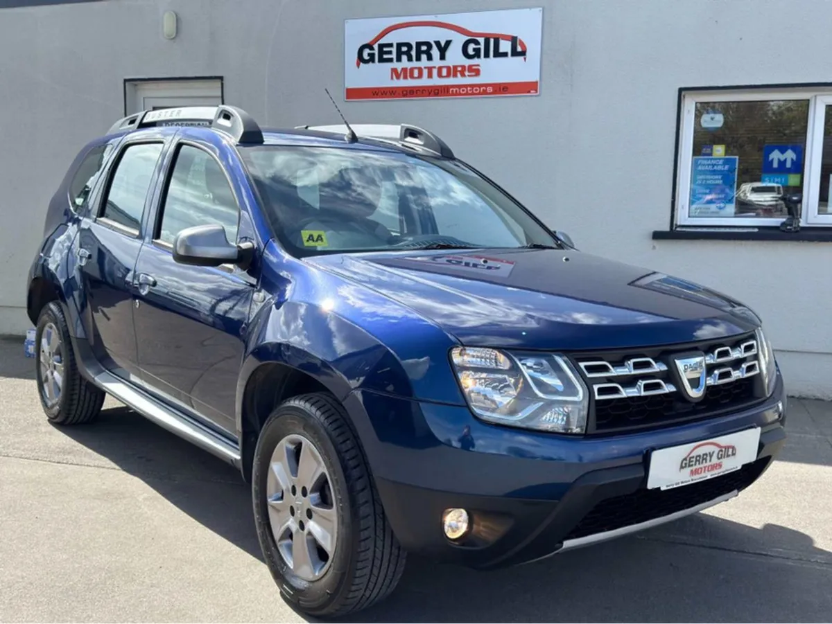 Dacia Duster Signature 1.5 DCI 110 4X 4DR - Image 1