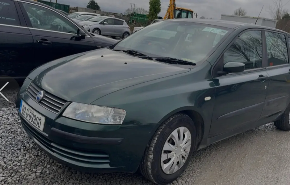 Fiat Stilo 2002 €365  1 owner from new - Image 4