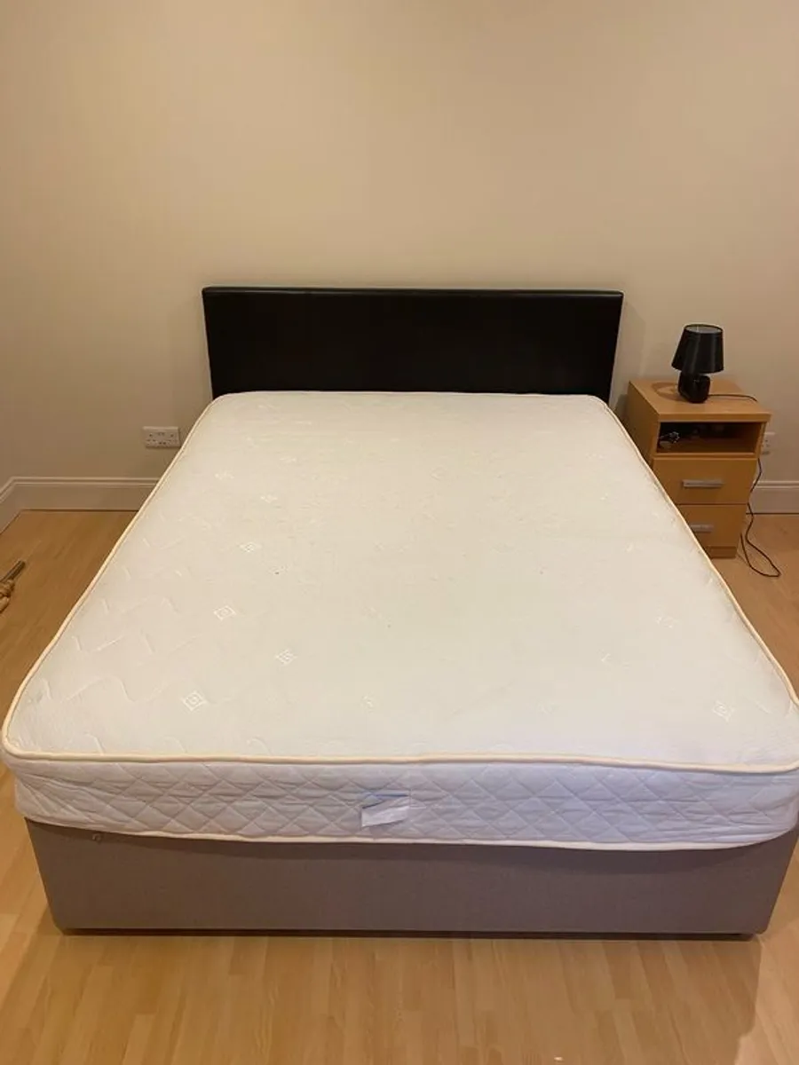 King Size Bed - Image 1