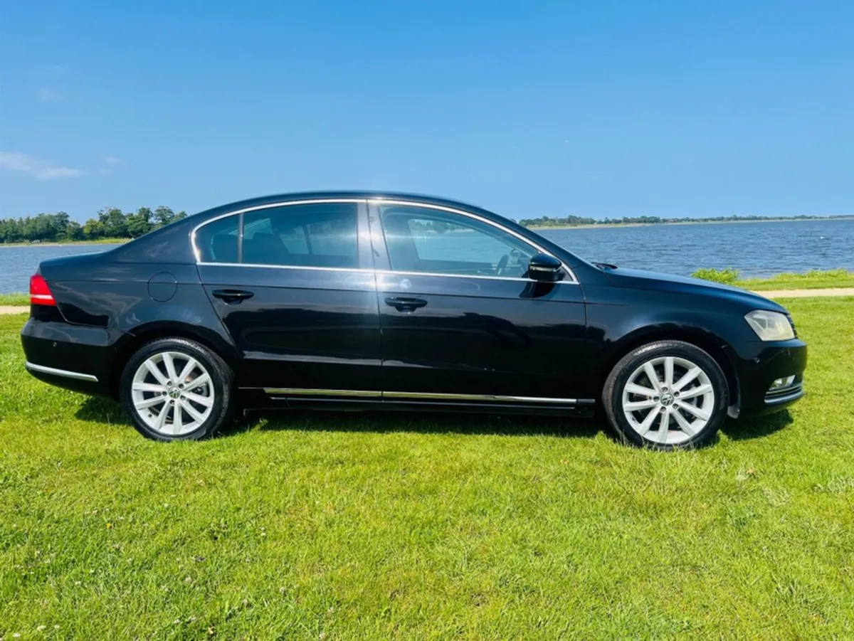 Volkswagen Passat 1.4 Auto - Hi Spec - Image 3