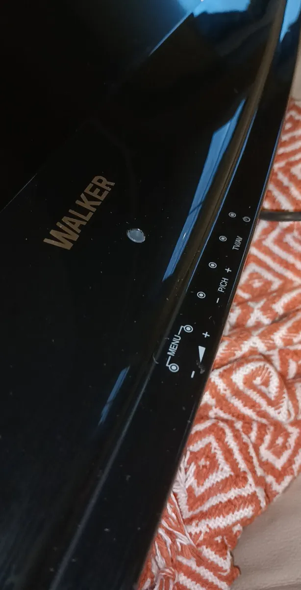 Walker 32 inch TV - Image 3