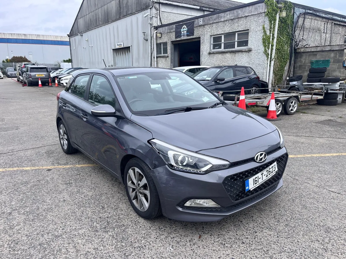 161 Hyundai i20 petrol - Image 1