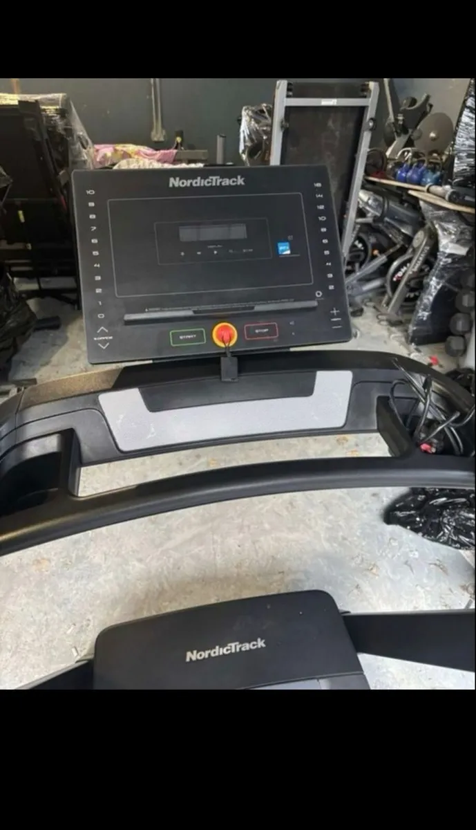 BRAND NEW NORDICTRACK EXP 5 TREADMILL - Image 2
