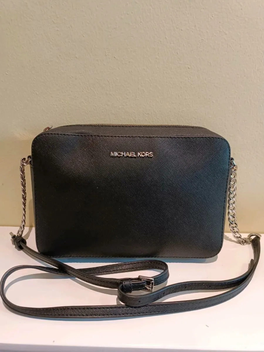 Bundle of Michael Kors bag FREE POSTAGE - Image 1