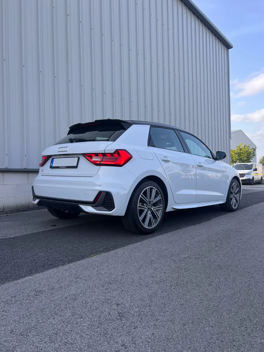 2023 Audi A1 S-Line 1.0 - Image 3