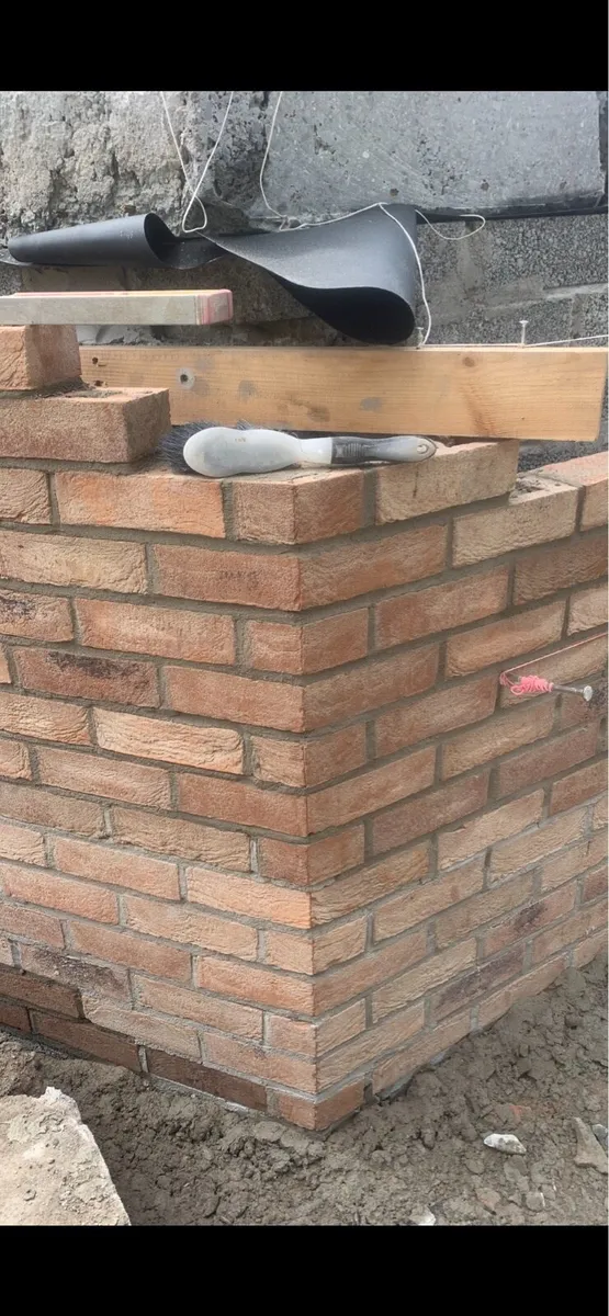 Bricklaying-blocklaying. - Image 1