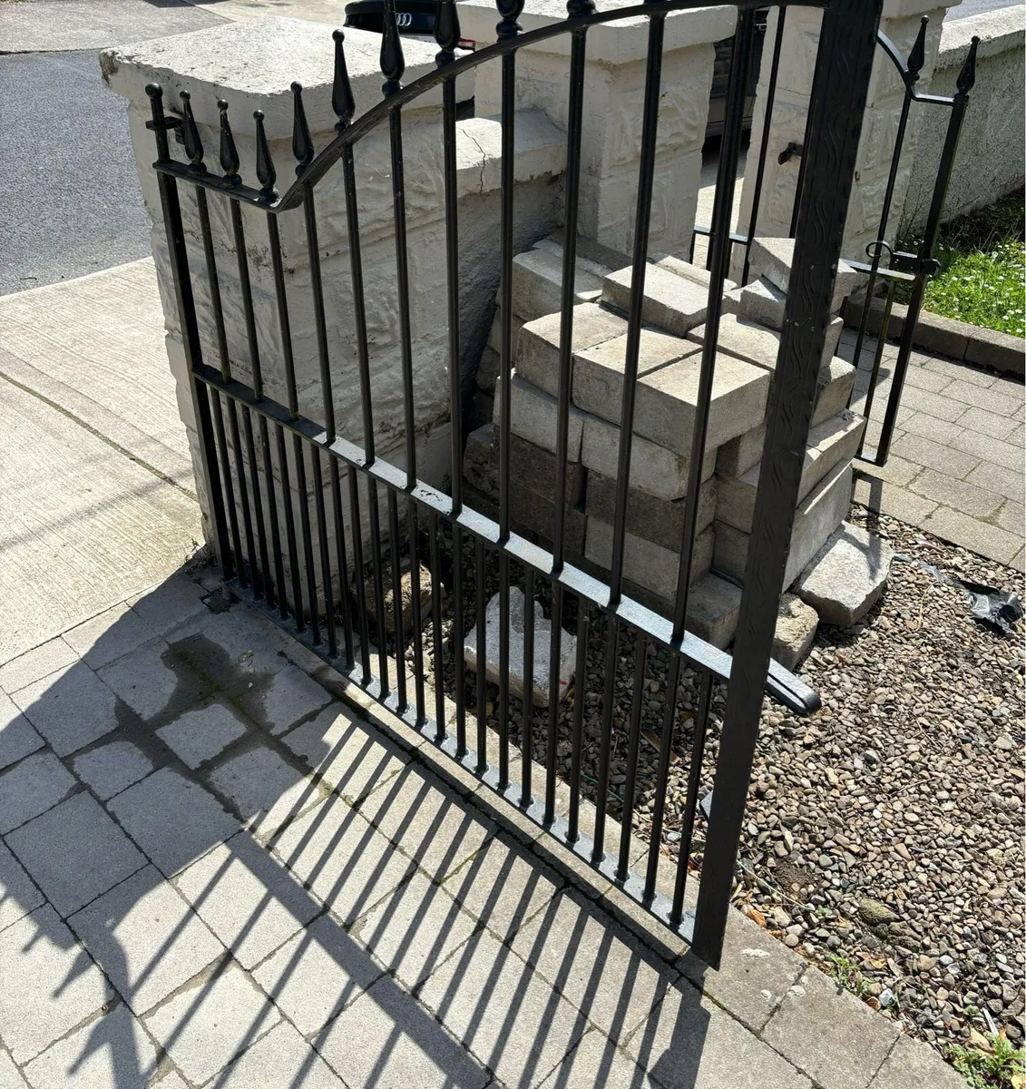 Cast iron gates - Image 4