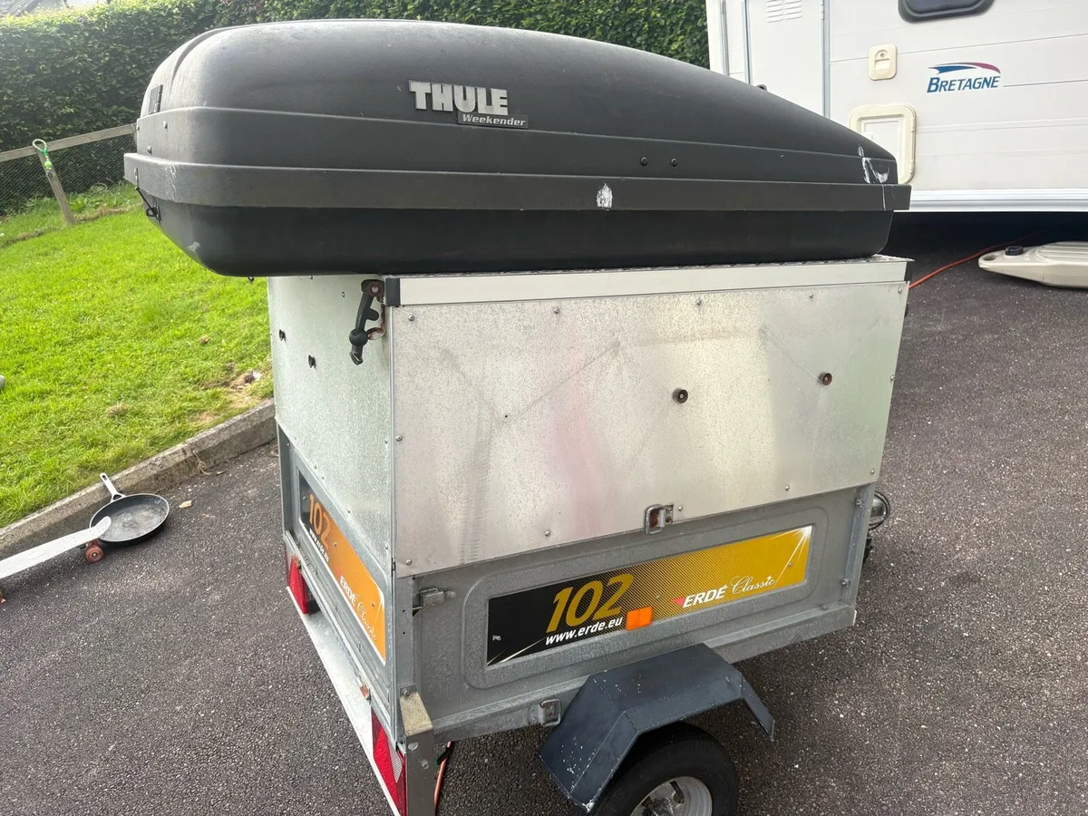 Camping trailer - Image 1