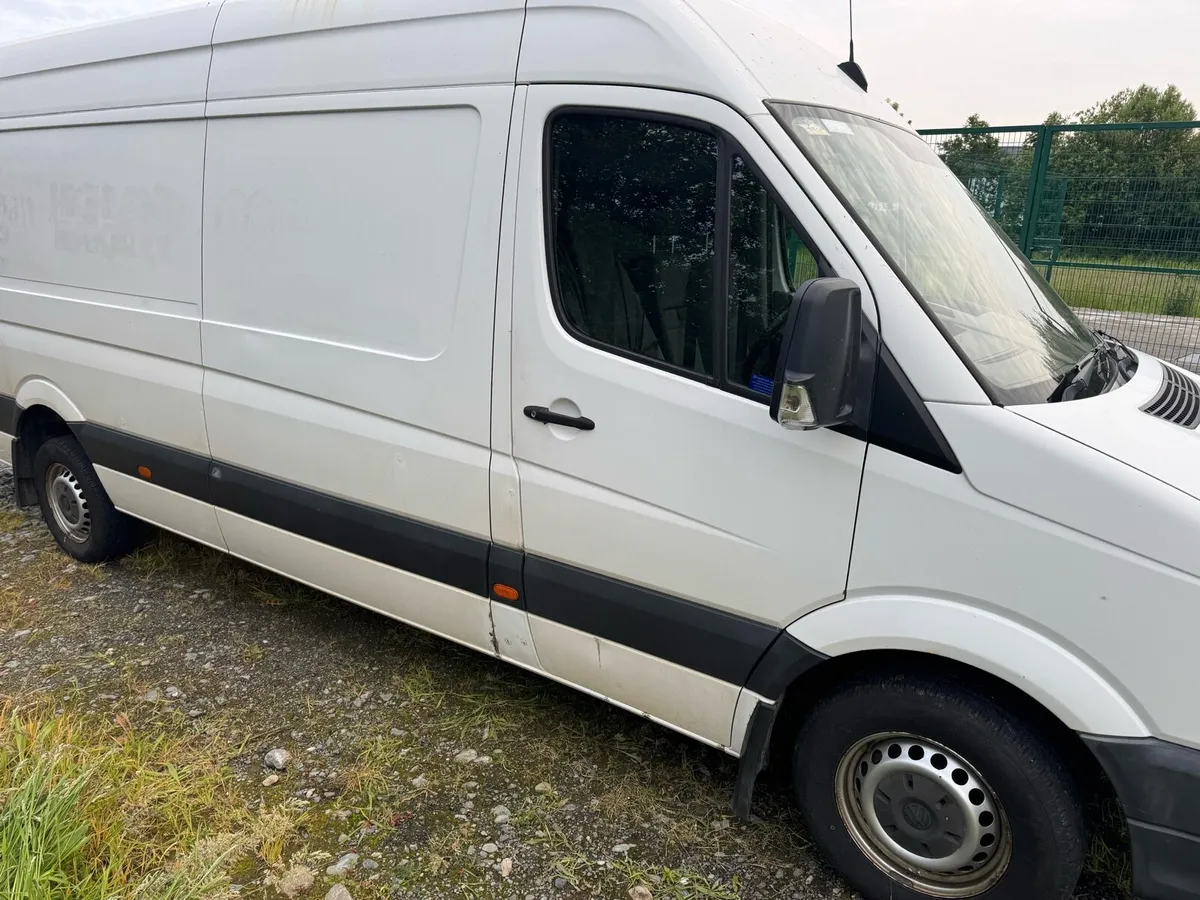 Volkswagen Crafter LWB - Image 3