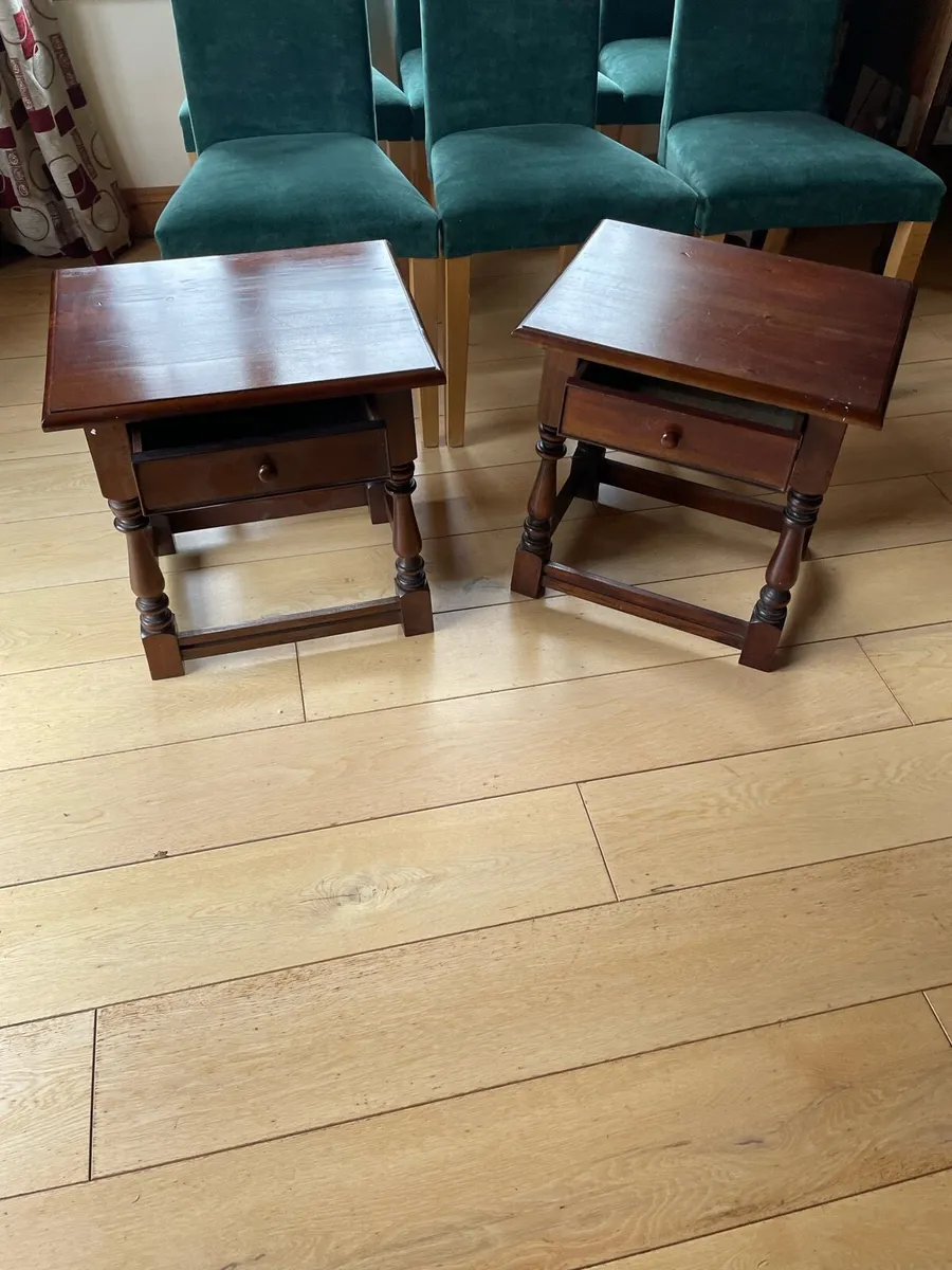 Old furniture - Image 2
