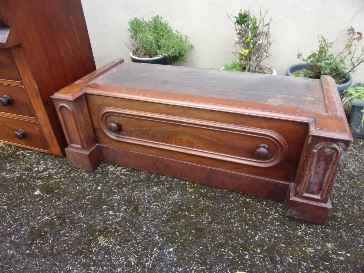 Chest of Drawers - Image 3