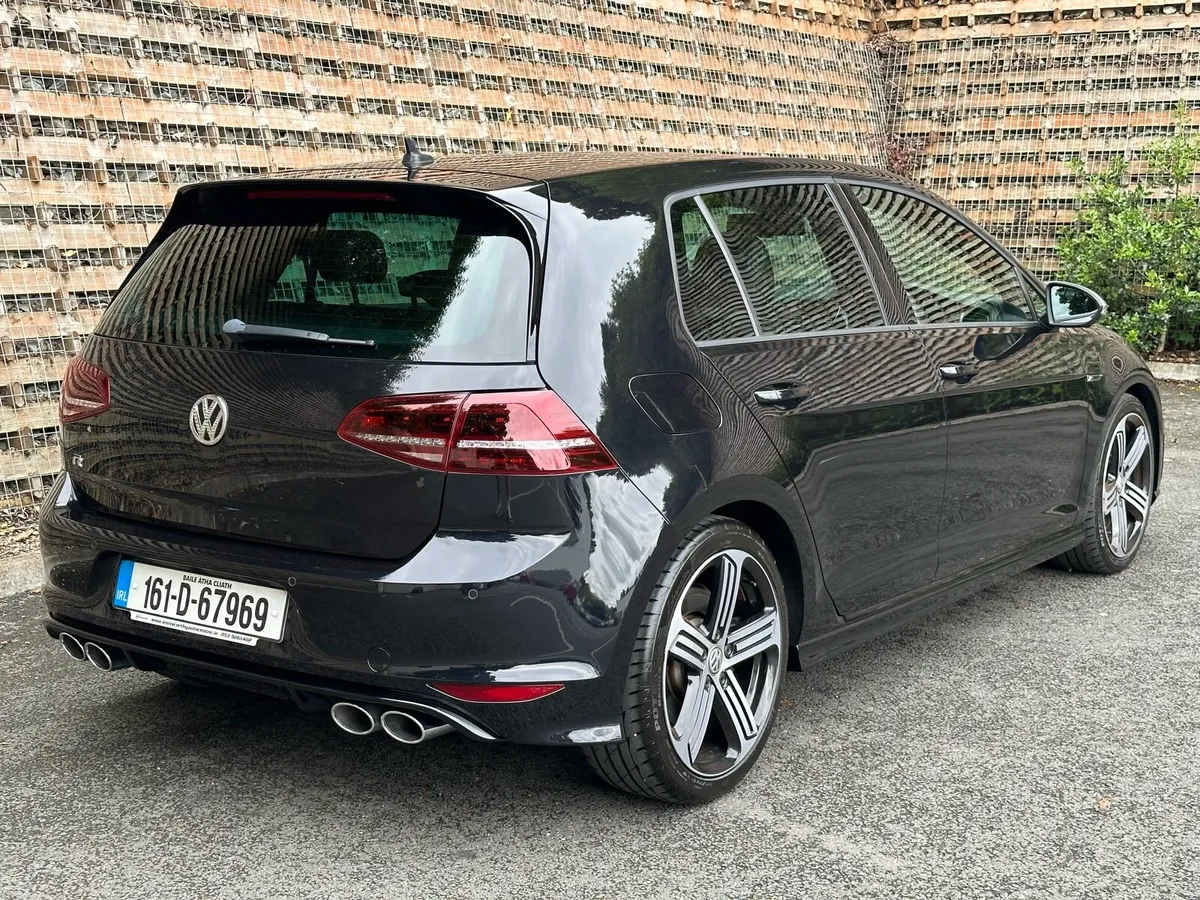161 Volkswagen Golf R **4 Motion 300BHP** - Image 4