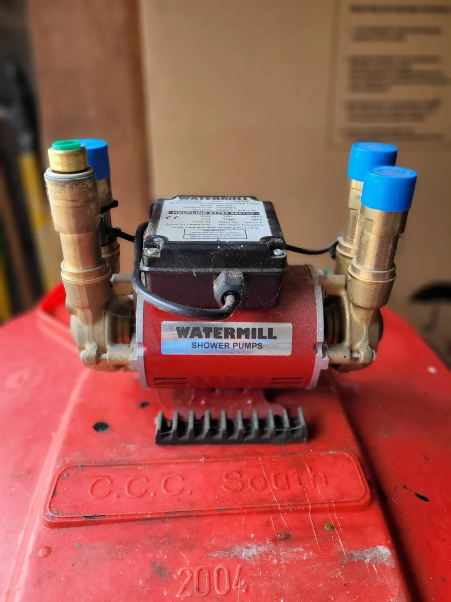 Power shower and dual pump - Image 2