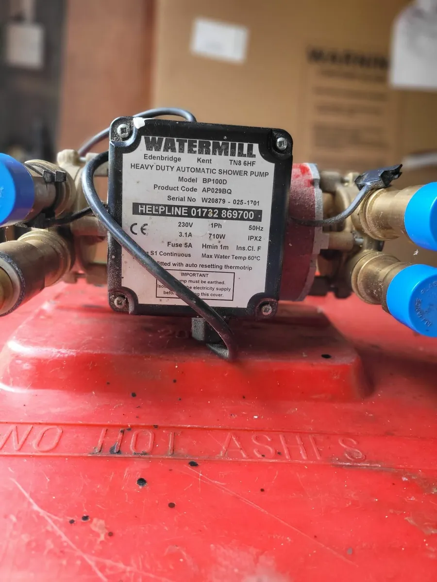 Power shower and dual pump - Image 3