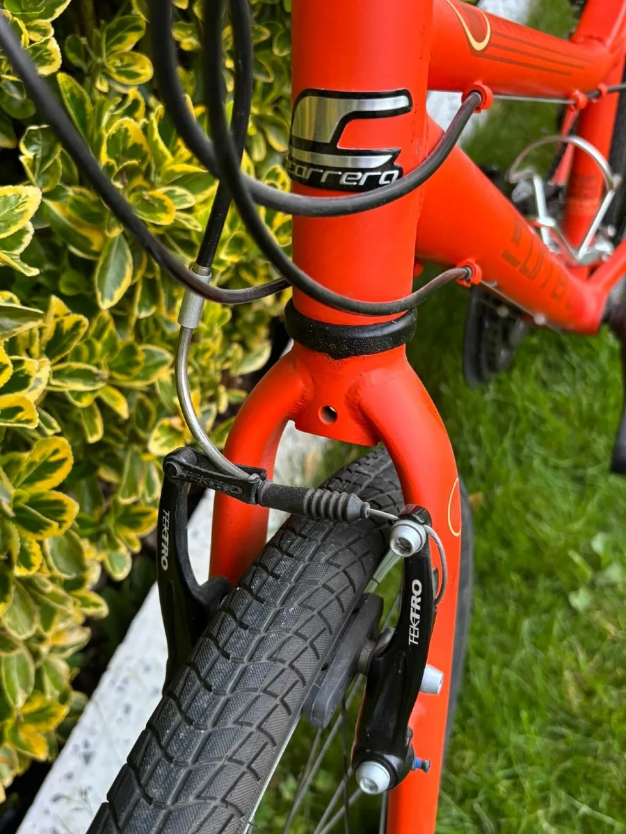 🚲 Carrera Abyss JNR 24” – Like New – Lightweight - Image 4