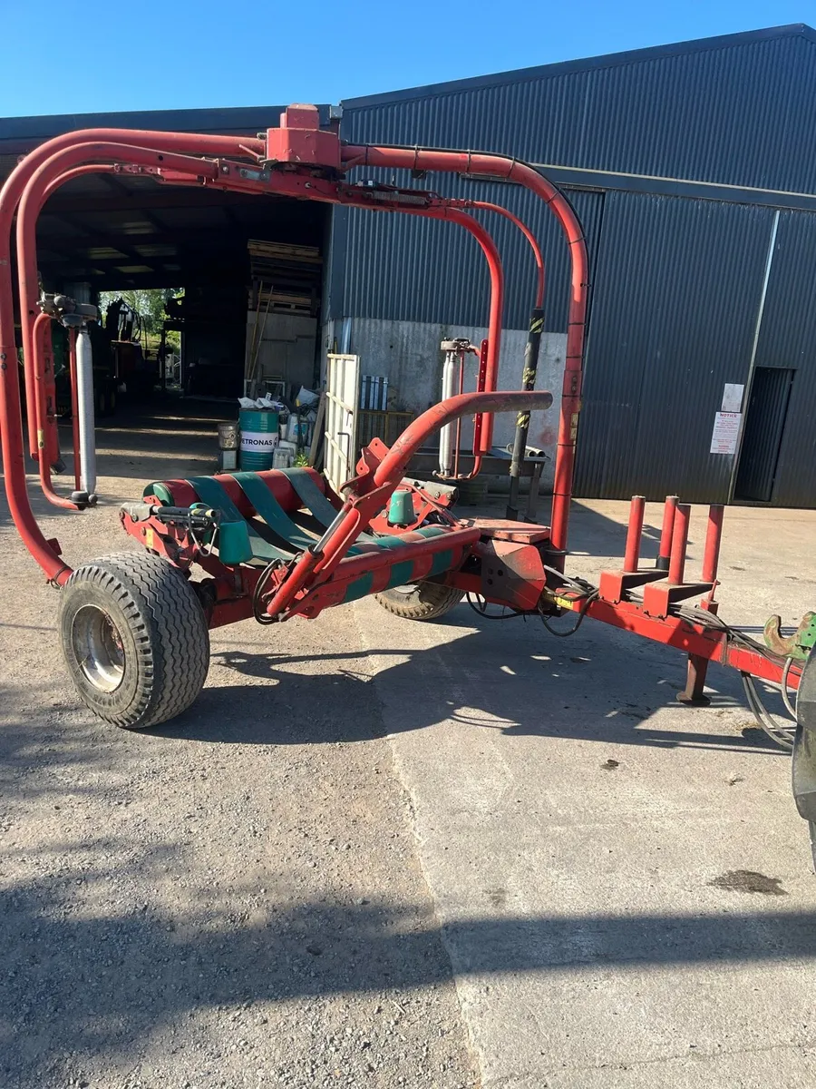 Kverneland 7640 Round Bale Wrapper - Image 1