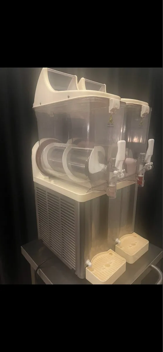 Slush Machines - Image 1