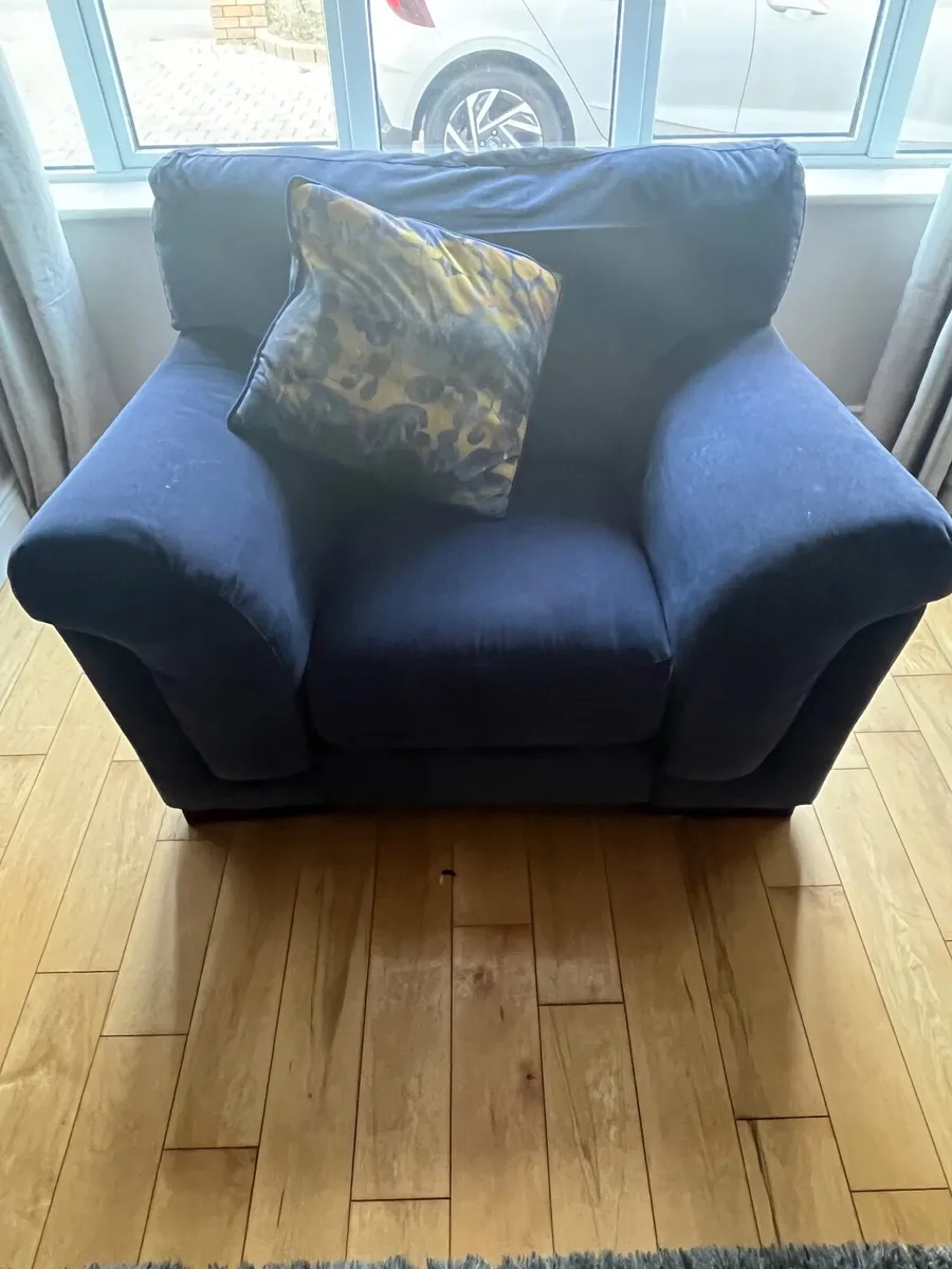 3 & 2, seater sofa + chair - Image 3