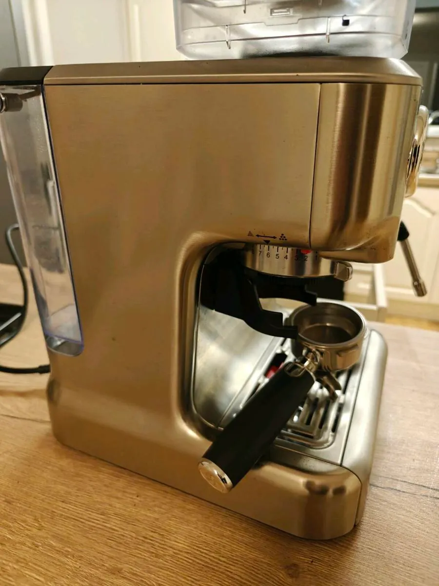Coffee Machine - Image 2