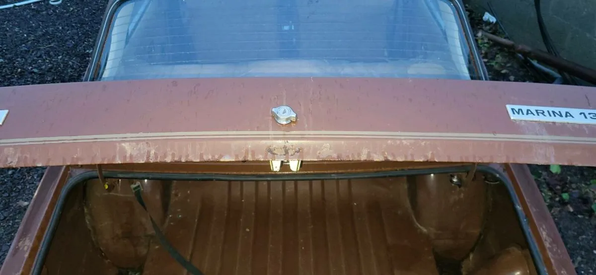 Vintage car - Image 3