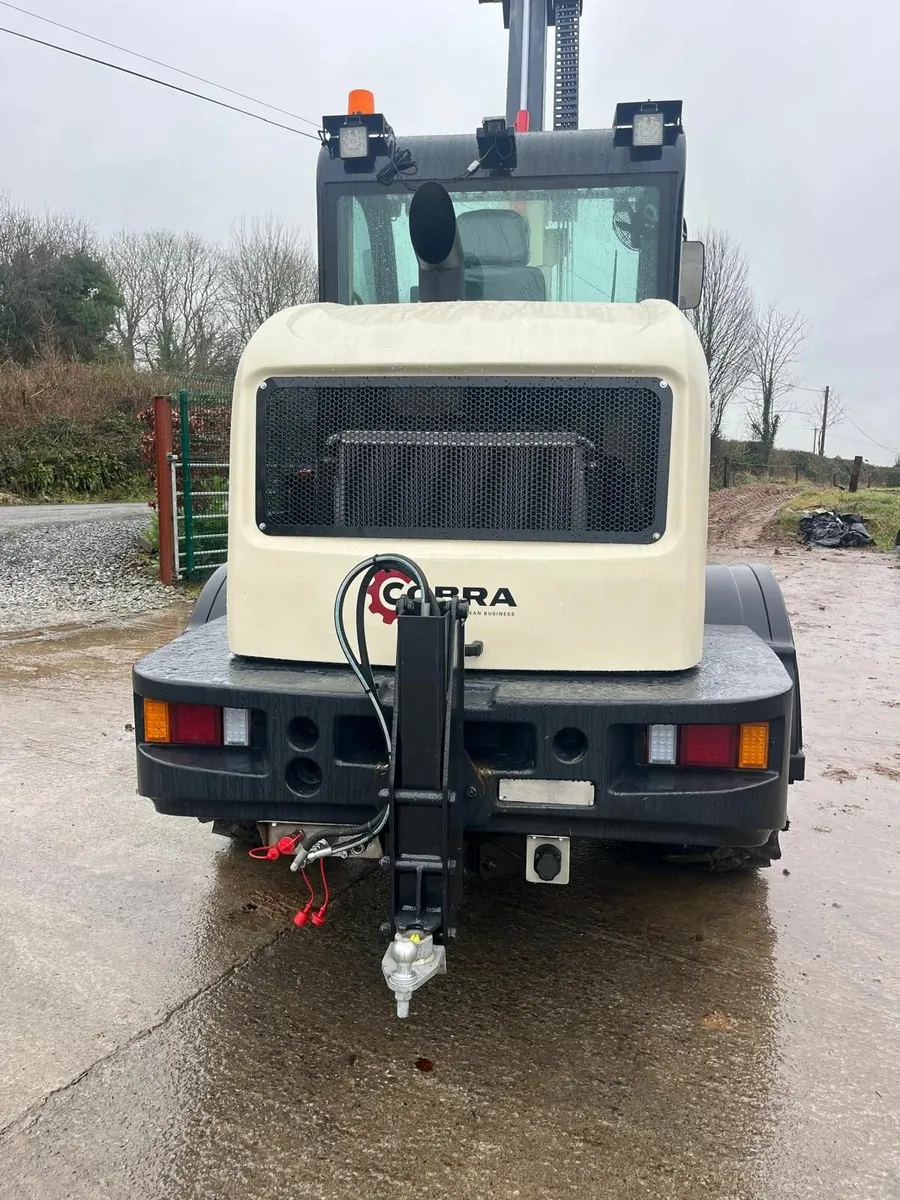 2.5 Ton  Telescopic loader - Image 3