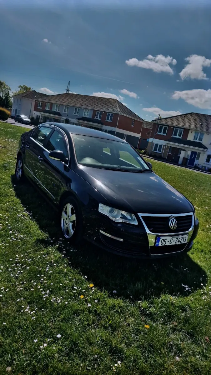 VW Passat 1.6 Nct & Taxed Leather Premium Interior - Image 1