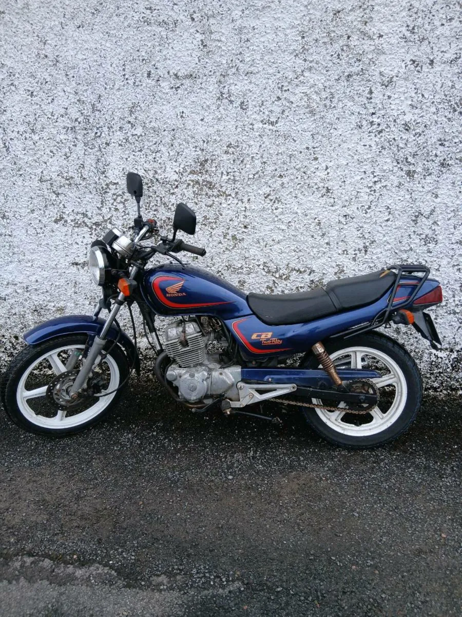 Honda CB 250 nighthawk - Image 2