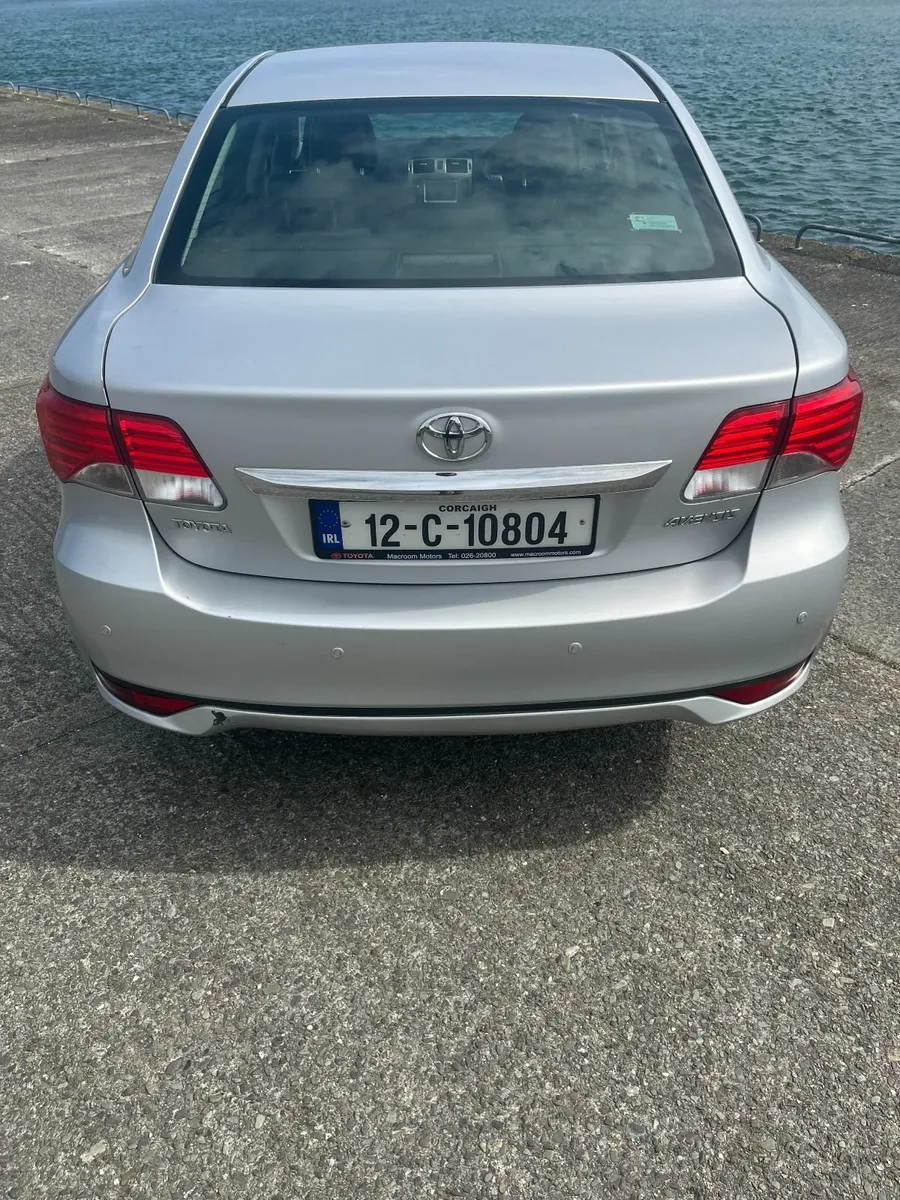Toyota Avensis 2012 - Image 4