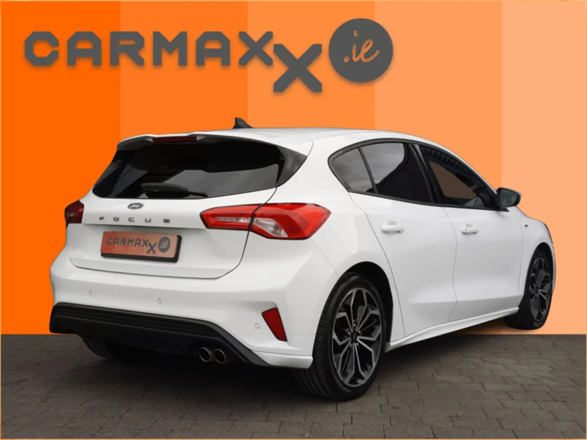 Ford Focus 1.5TDI 5DR ST-LINE EDITION - Image 4