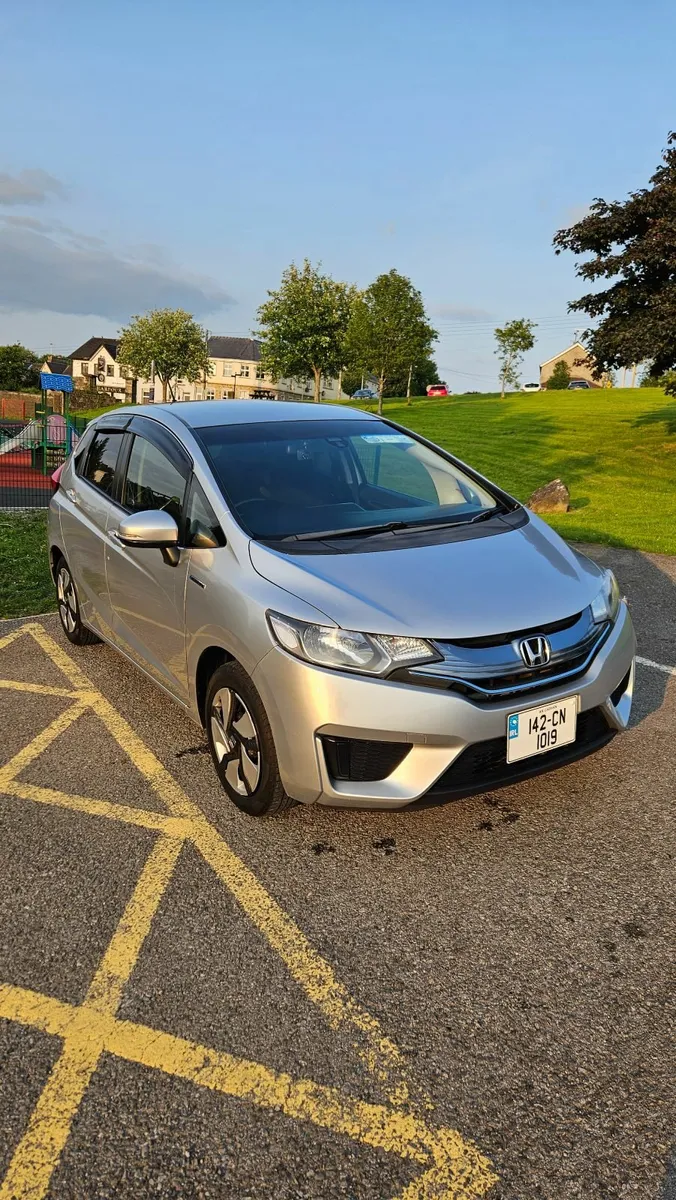 Honda Fit Automatic Hybrid - Image 4