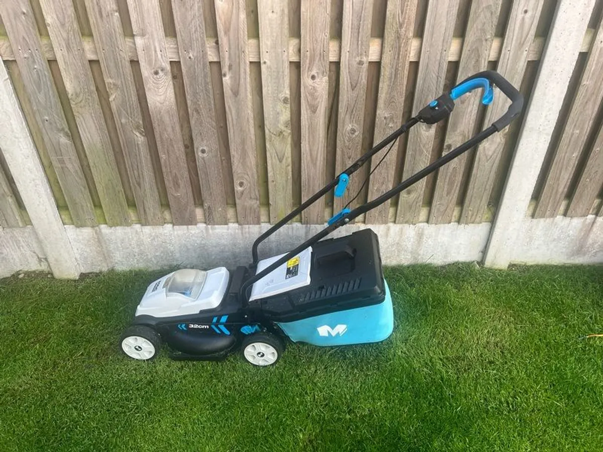 Lawnmower- Battery - Image 2