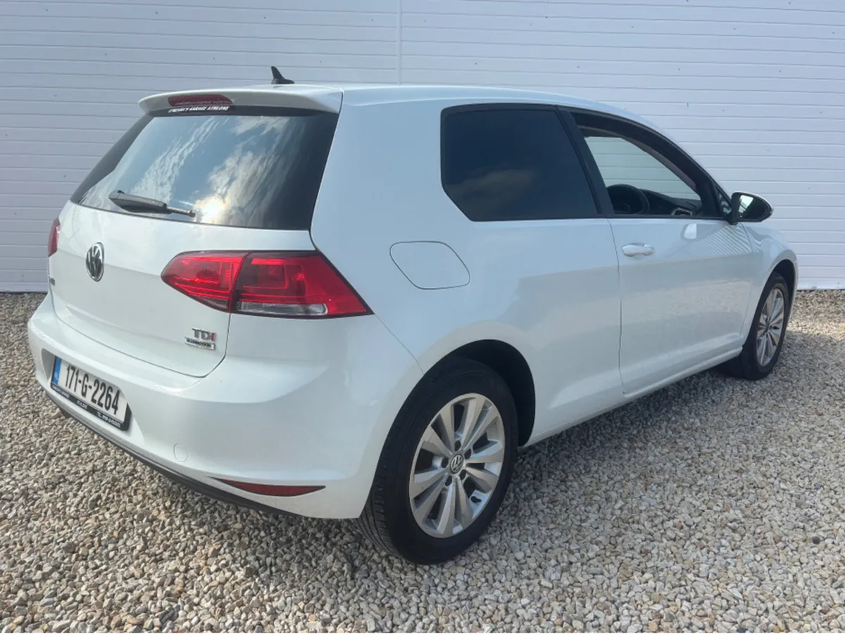 Volkswagen Golf TRENDLINE 1.6 TDI MANUAL 5SPEED 11 - Image 4